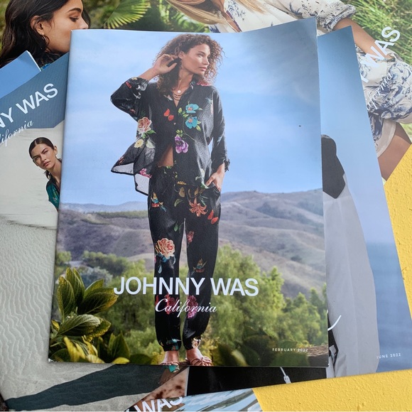 JOHNNY WAS catalog collection 2021-2023 12 magazines paper reading fashion OS - Picture 4 of 16